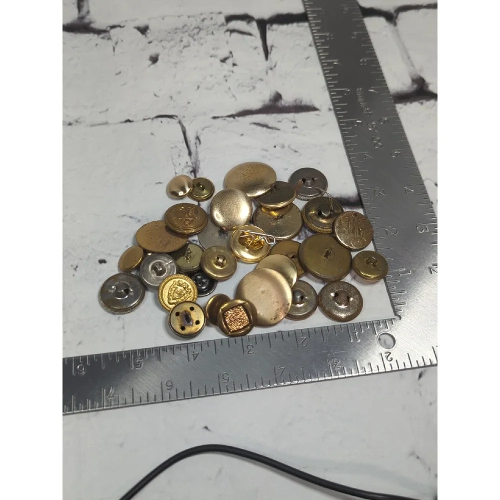Vintage Metal Buttons Lot Crafts‎ Scrapbooking Arts supplies